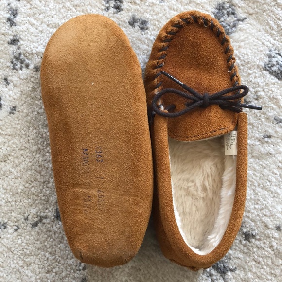 Minnetonka Moc - Picture 2 of 2